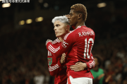 曼联转会难题多：小蜜蜂要价极高不卖姆贝莫，卖出5人组各有难处